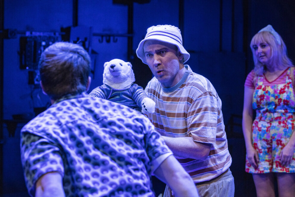 QT Drizzle Boy Photo Brett Boardman 006344